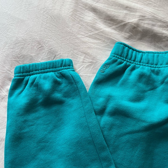 Aritzia Sweatpants - Picture 3 of 3